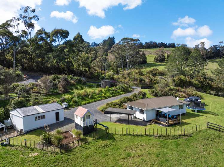 151 Chamberlain Road Bombay_2