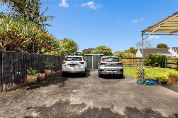28 Wairau Avenue Avondale_24