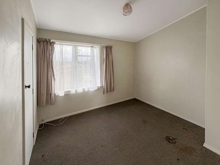 8 Miro Street 10516_6