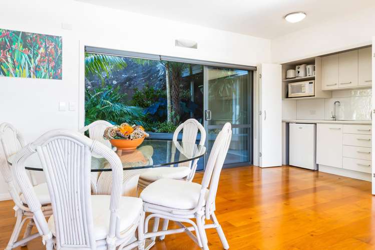 19 Kent Street Whangaroa_13