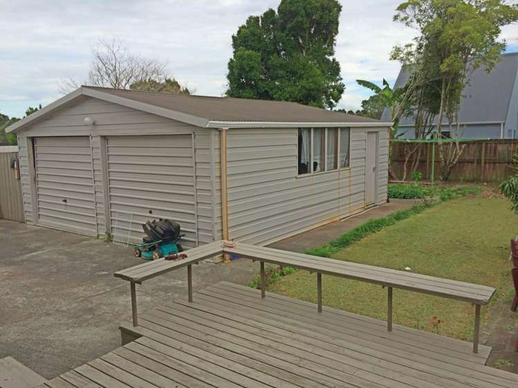 17 Bluewater Place Wattle Downs_1