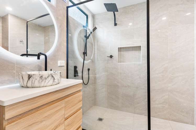 6 Peach Parade 1776_15