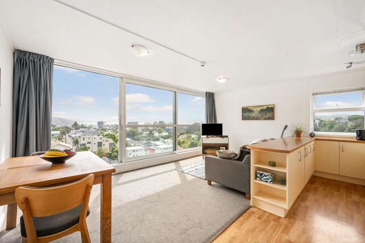 6/24 Patanga Crescent Thorndon_1