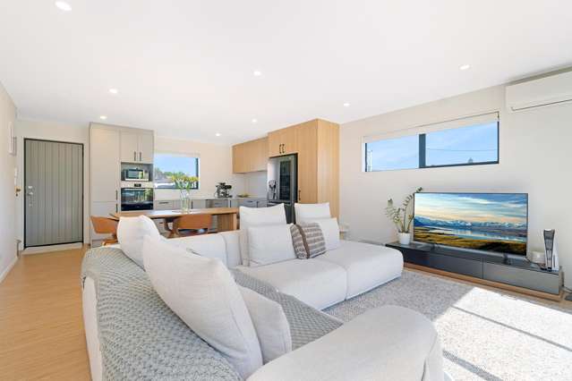 1/17 Rewarewa Road Te Atatu Peninsula_3