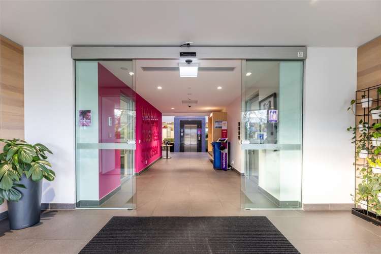 17 Sir William Pickering Drive Burnside_8