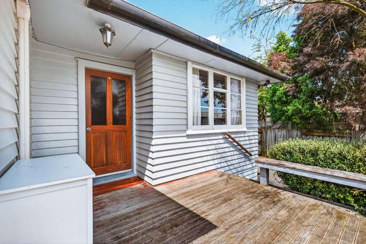 2/14 Laughton Street Taupo_8