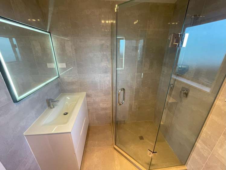 28e Franklyne Road Otara_12