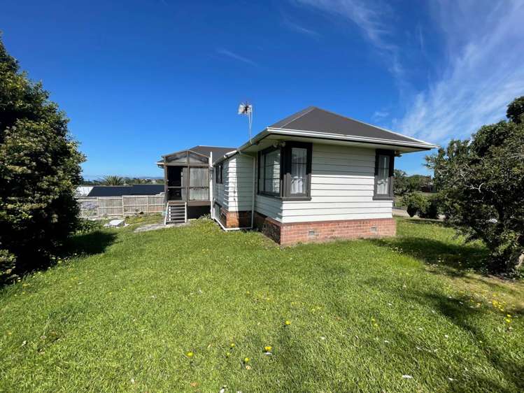 350 Hillsborough Road Mt Roskill_11