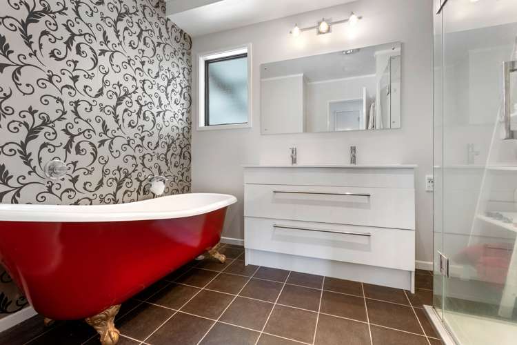 122 Glenpark Avenue Frankleigh Park_19