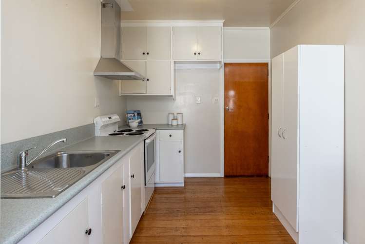 705 Avenue Road West Saint Leonards_11