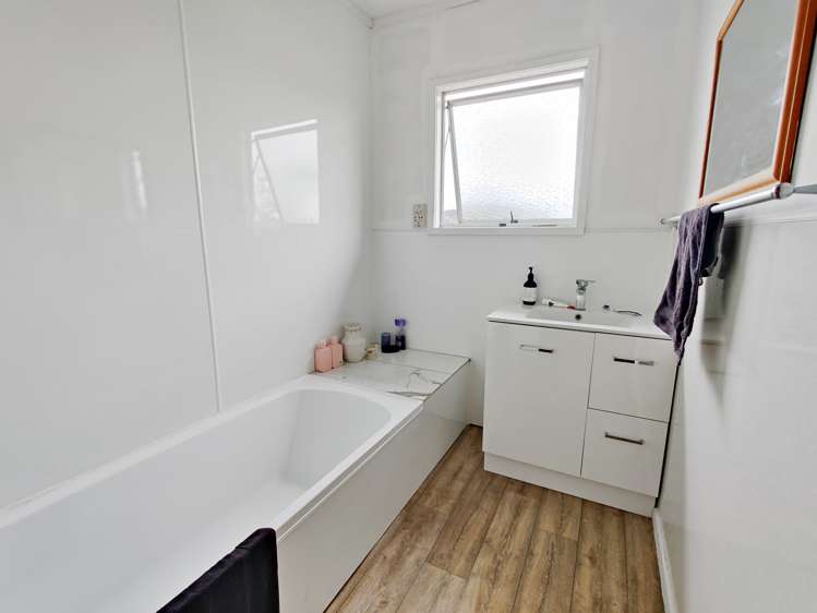 208 Chartwell Avenue Whangamata_18