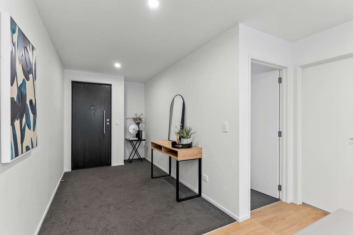 1/16 Unga Place_1