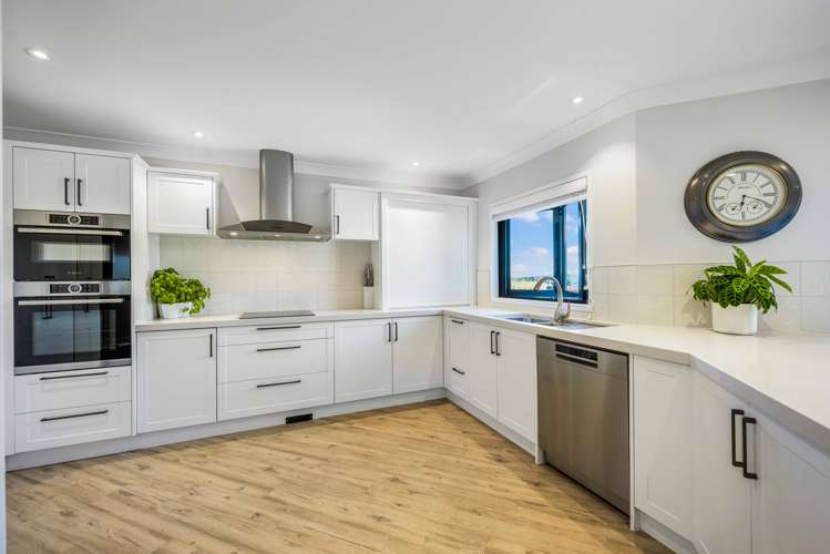 22 Grace James Road Pukekohe_3