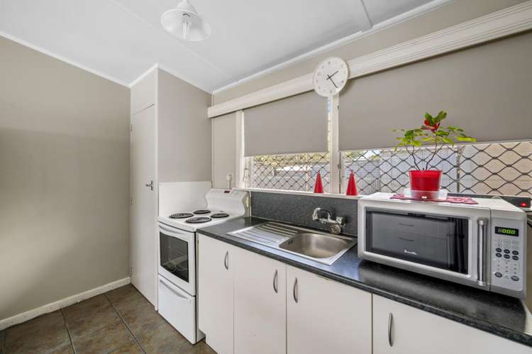 25A Riverbend Road_0