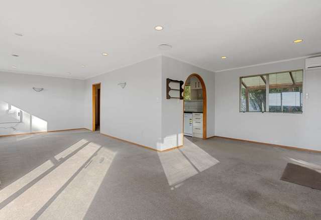 100 John Downs Drive Browns Bay_1