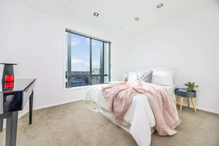 504/2 Dockside Lane Auckland Central_12