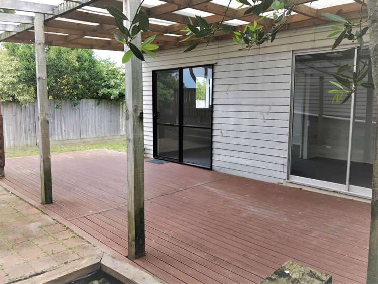 5 Cron Avenue Te Atatu South_17