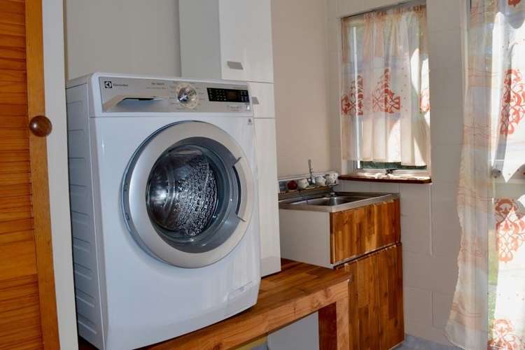 12 Main North Road Woodend_10