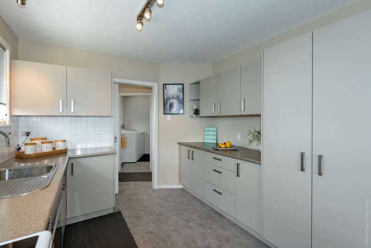 10 Lenton Street Aranui_14