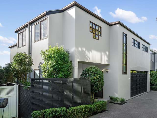 2/13 Waiatarua Road Remuera_1