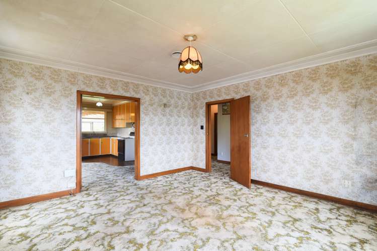 39 Kauri Street Ravensbourne_6