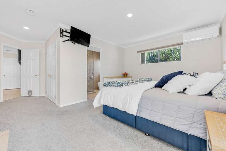35 Stewart Gibson Place Manurewa_16