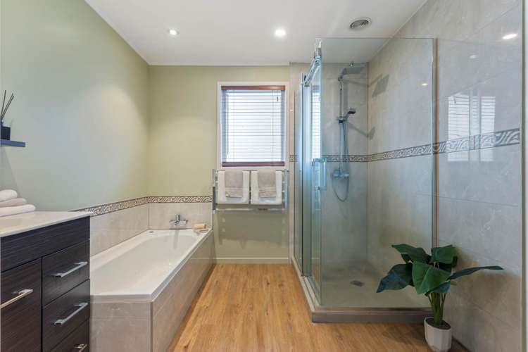 97 Weatherly Road Torbay_17