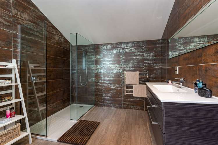 3 Tuawera Terrace Clifton_9