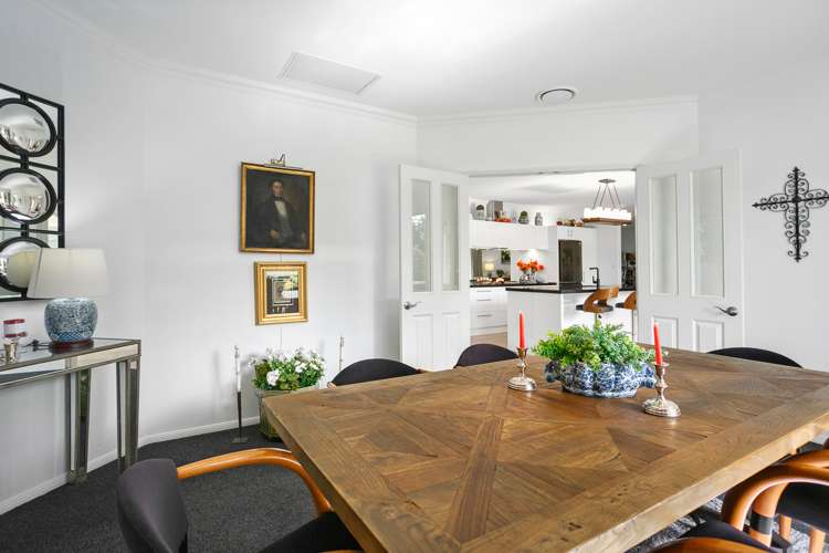 184 The Oaks Drive Leamington_7