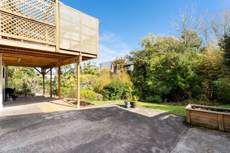 988 Beach Road Torbay_17