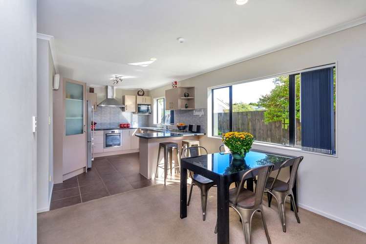 5a Orchid Place Te Atatu South_8