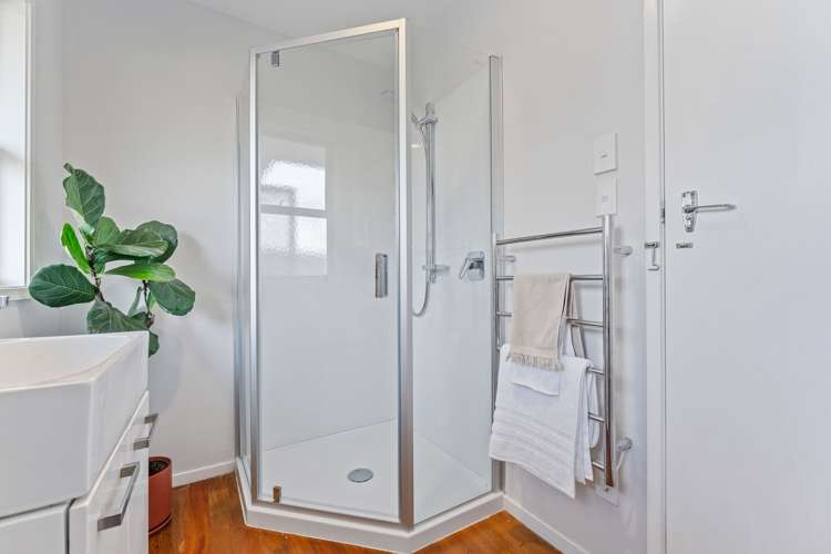 2/9a Eversleigh Road Belmont_12