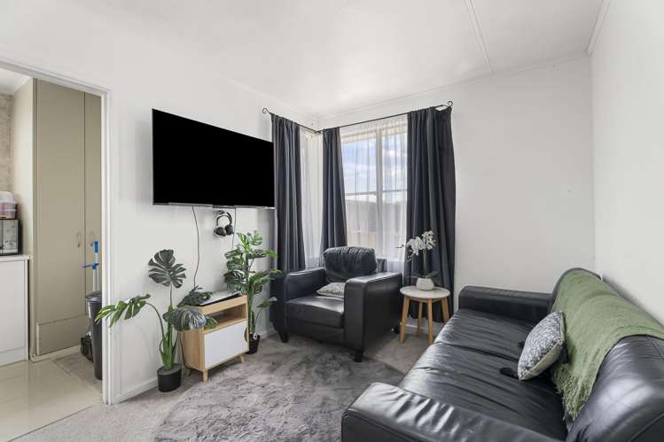 73 Cornwall Road Papatoetoe_3