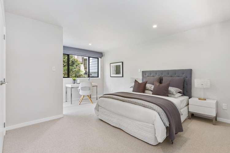 90 Pohutukawa Parade Riverhead_24