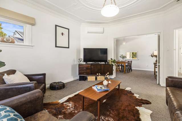 8 Friend Street Karori_3