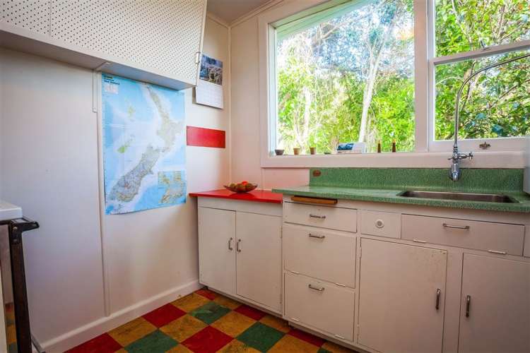 6 Bayview Road Charteris Bay_6