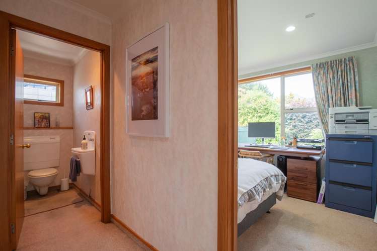 7 Suburb Street Queenstown_18