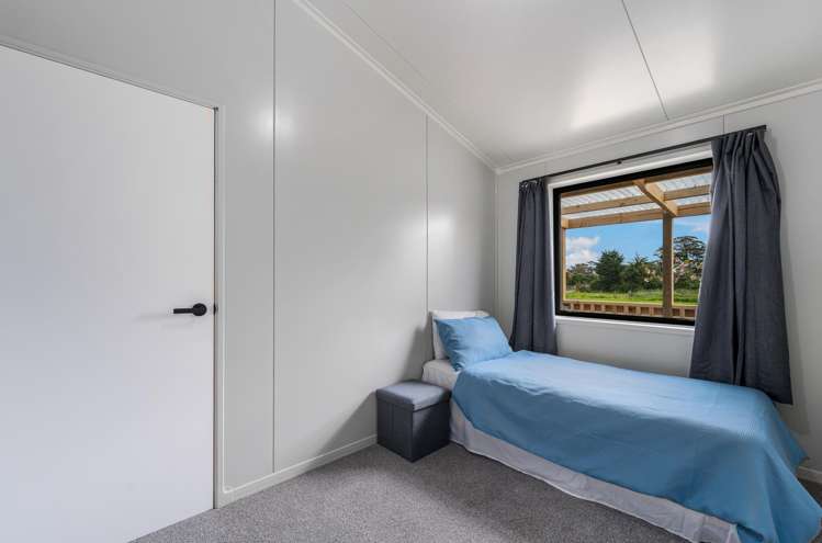 2 Matipo Street Tokomaru_6