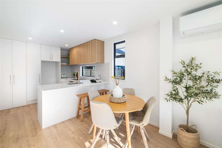 6/66 Cleveland Street Edgeware_2