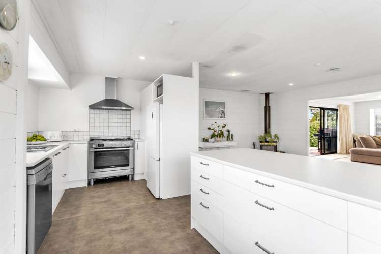 135B Robinson Road Whitianga_10