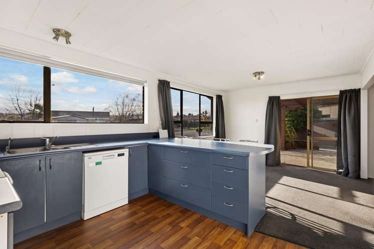 20 Boundary Road_2