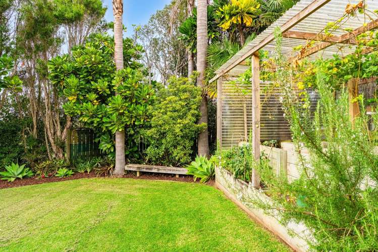381 Cove Road Waipu_21