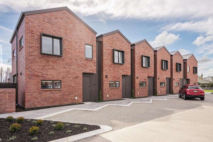 5/9 Vesty Avenue Hillcrest_21