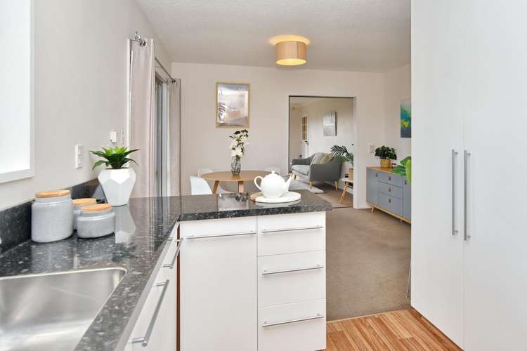 2/77 Glenmore Avenue Casebrook_3