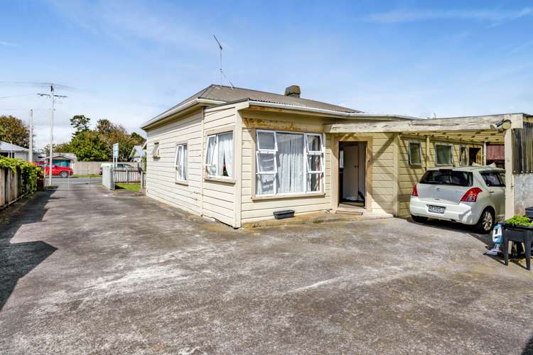 49 Collins Street Hawera_21