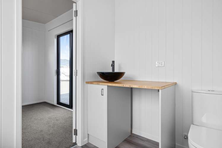 1 Tiny Home Situated Annesbrook_10