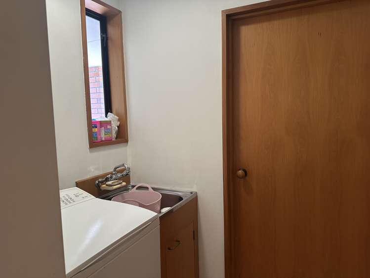 1/47 Oak Grove Ashburton_16