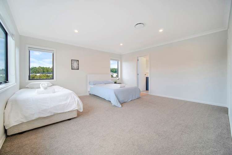 14 Castlebane Lane Flat Bush_22