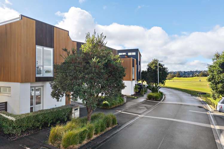 4 Catalina Bay Drive Hobsonville_11