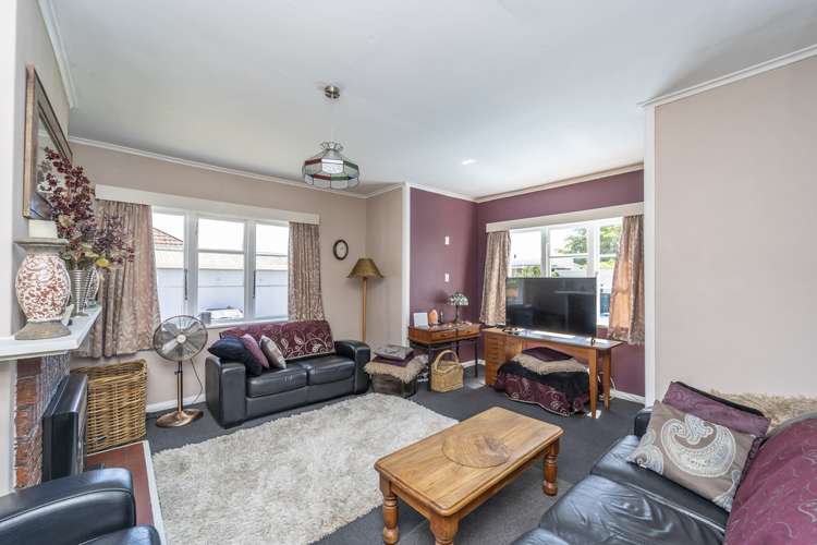 47 Masters Crescent Masterton_5